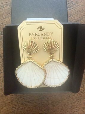 NWT EYECANDY Los Angeles White Shell Drop Earrings - Gold Trim